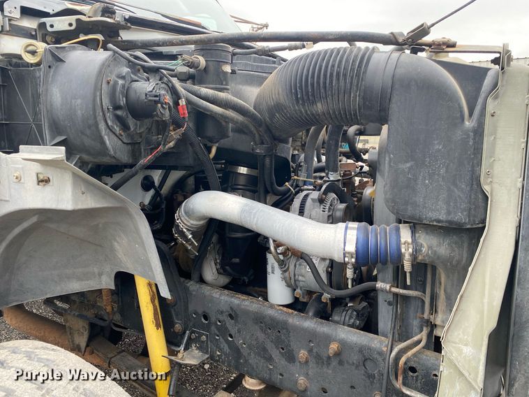 image for item KB9438 1998 Ford F800  dump flatbed truck