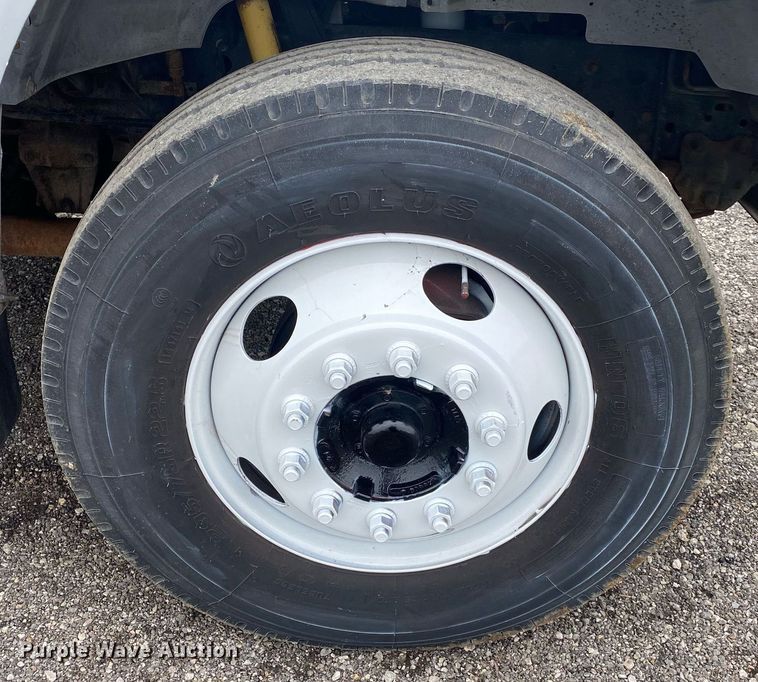 image for item KB9438 1998 Ford F800  dump flatbed truck