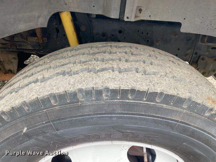 image for item KB9438 1998 Ford F800  dump flatbed truck