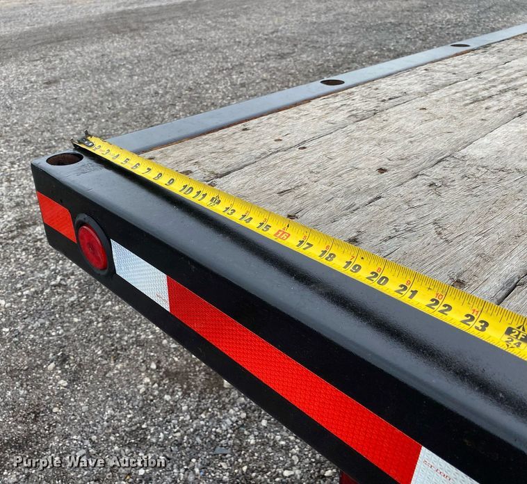 image for item KB9439 2008 Ford F650 Super Duty XLT  flatbed truck