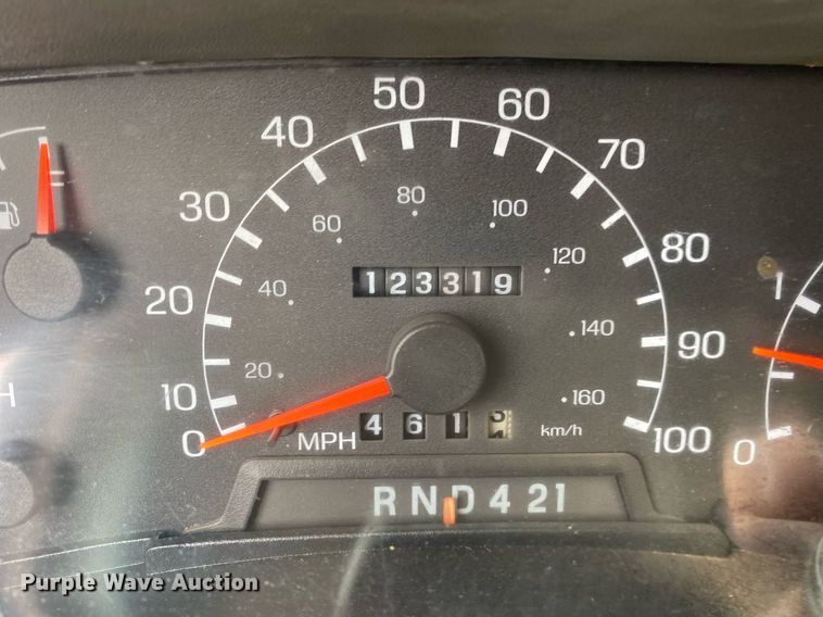 image for item KB9439 2008 Ford F650 Super Duty XLT  flatbed truck