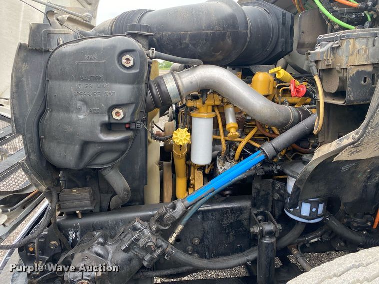 image for item KB9439 2008 Ford F650 Super Duty XLT  flatbed truck