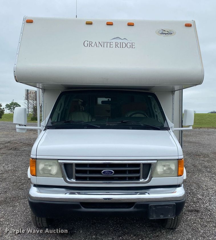 image for item KB9440 2003 Ford E450 Super Duty  RV