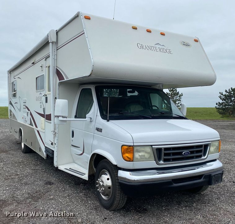 image for item KB9440 2003 Ford E450 Super Duty  RV