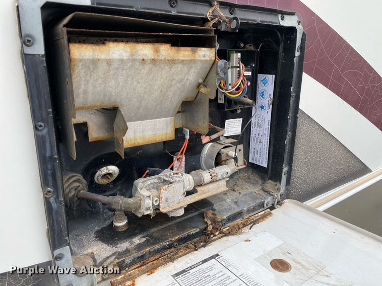 image for item KB9440 2003 Ford E450 Super Duty  RV