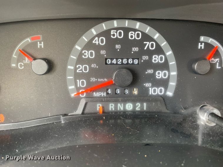 image for item KB9440 2003 Ford E450 Super Duty  RV