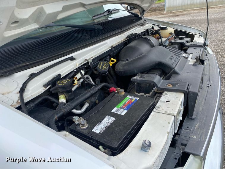 image for item KB9440 2003 Ford E450 Super Duty  RV