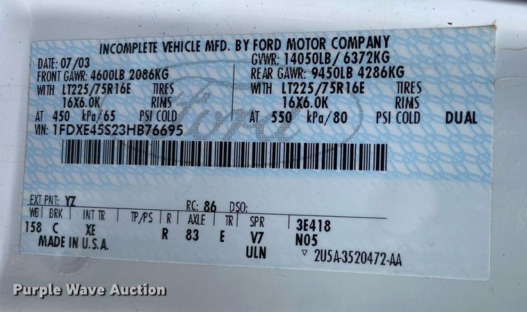 image for item KB9440 2003 Ford E450 Super Duty  RV