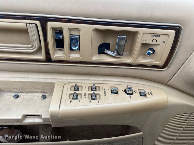 image for item KB9445 1992 Buick Roadmaster