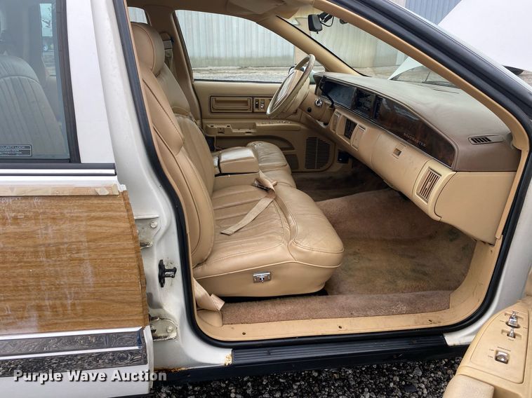 image for item KB9445 1992 Buick Roadmaster