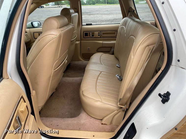 image for item KB9445 1992 Buick Roadmaster