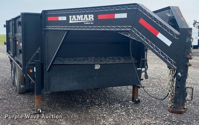 image for item KB9449 2014 Lamar  equipment trailer