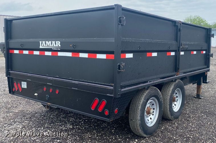 image for item KB9449 2014 Lamar  equipment trailer