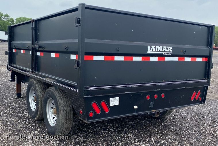 image for item KB9449 2014 Lamar  equipment trailer