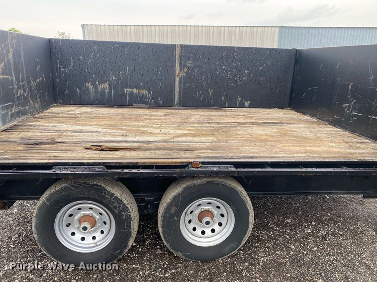 image for item KB9449 2014 Lamar  equipment trailer