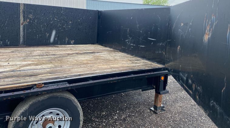 image for item KB9449 2014 Lamar  equipment trailer