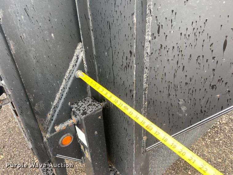 image for item KB9449 2014 Lamar  equipment trailer