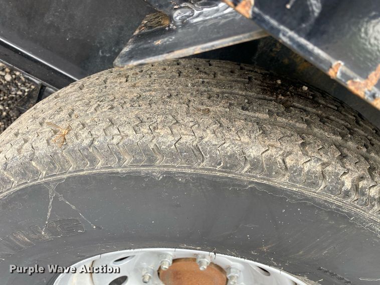 image for item KB9449 2014 Lamar  equipment trailer