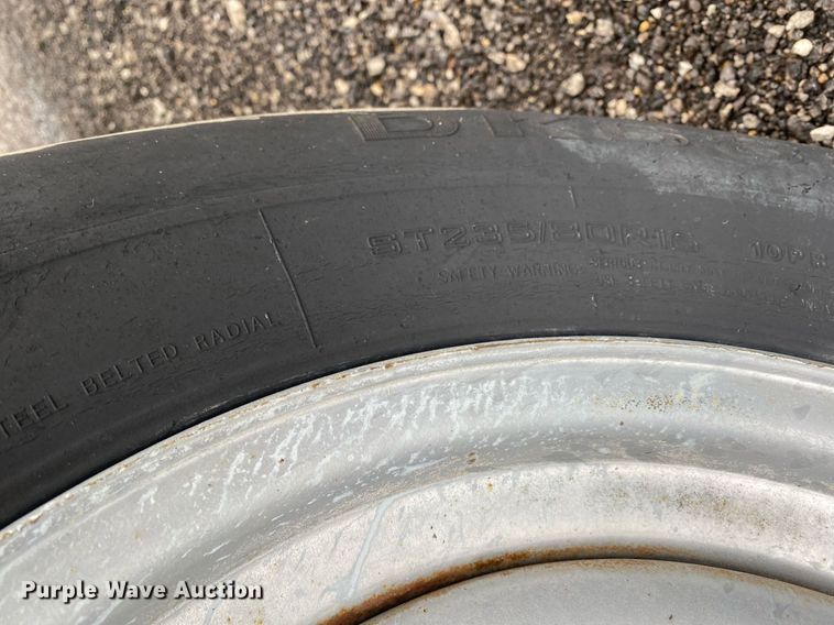 image for item KB9449 2014 Lamar  equipment trailer