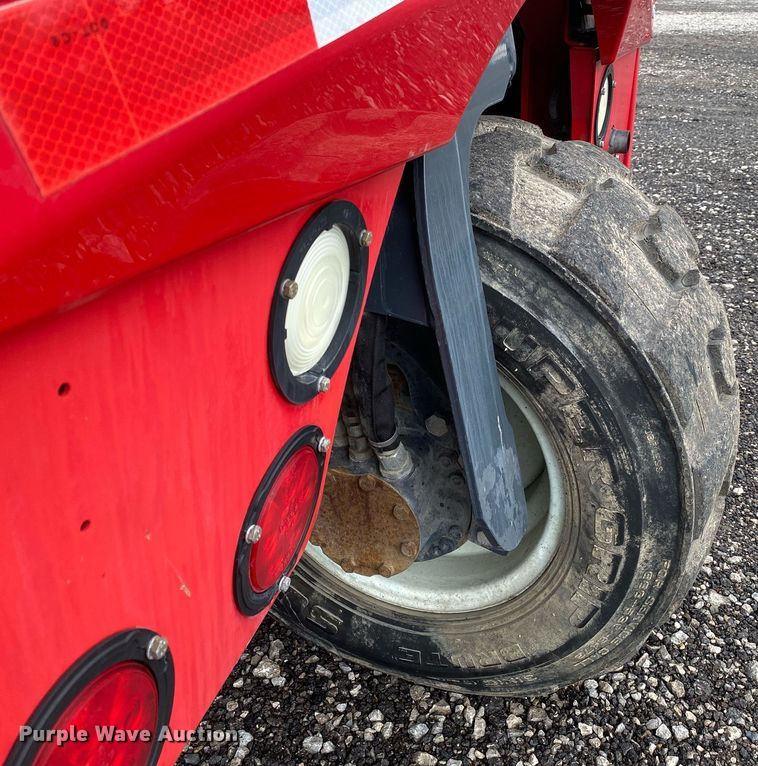 image for item KB9455 2014 Moffett M70  forklift