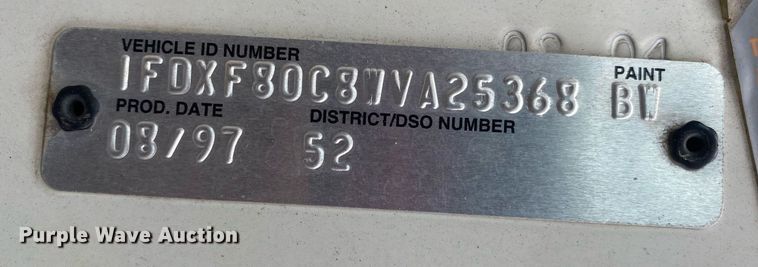 image for item KB9456 1998 Ford F800  winch truck