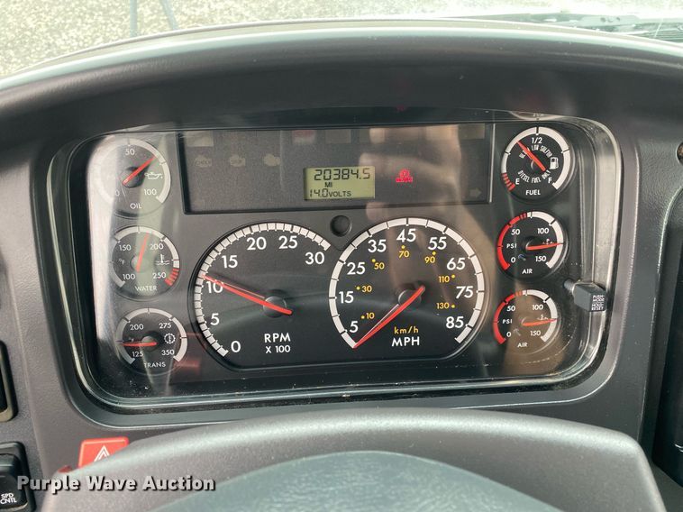 image for item KB9457 2010 Freightliner  school bus