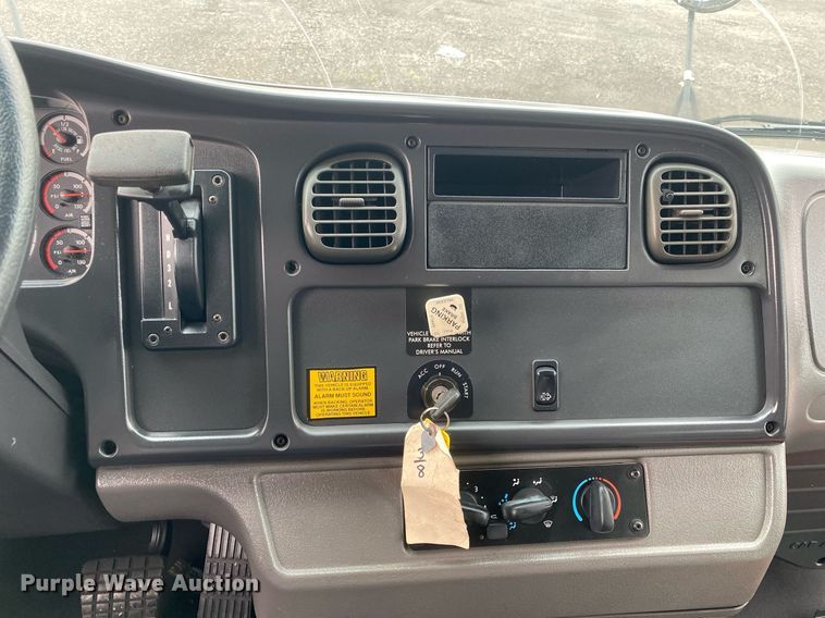 image for item KB9457 2010 Freightliner  school bus