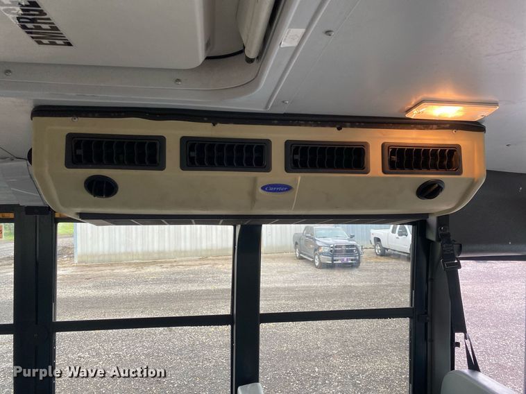 image for item KB9457 2010 Freightliner  school bus