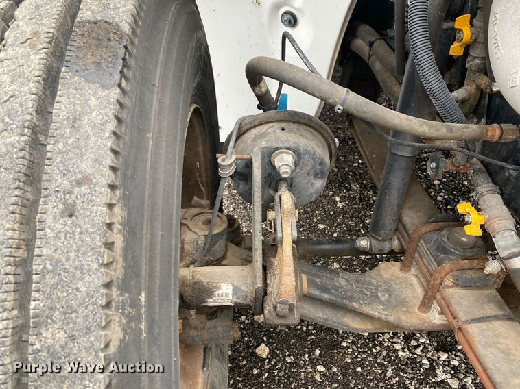 image for item KB9457 2010 Freightliner  school bus