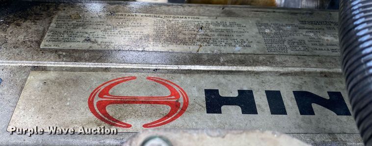 image for item KB9458 2010 Hino 268  box truck