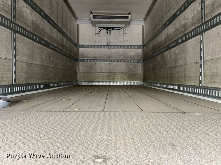 image for item KB9458 2010 Hino 268  box truck