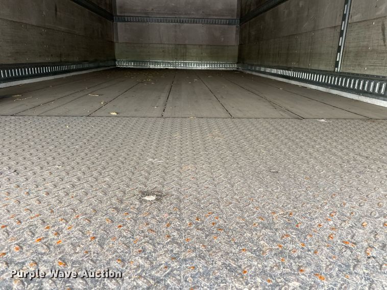 image for item KB9458 2010 Hino 268  box truck