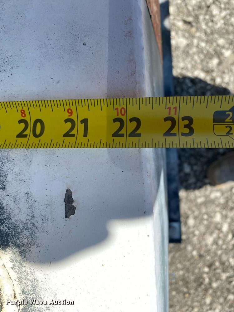 image for item KB9464 2005 Freightliner M2 Business Class  water truck