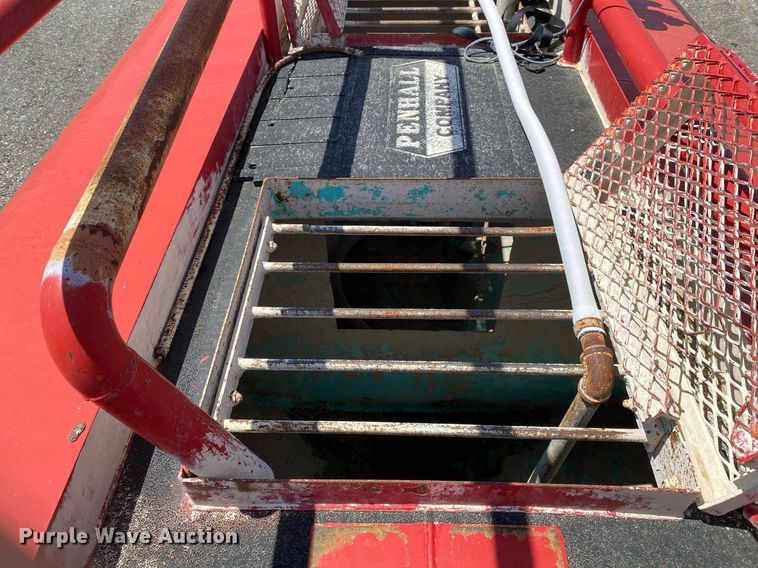 image for item KB9464 2005 Freightliner M2 Business Class  water truck