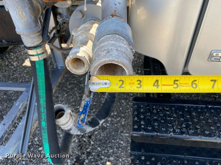 image for item KB9464 2005 Freightliner M2 Business Class  water truck