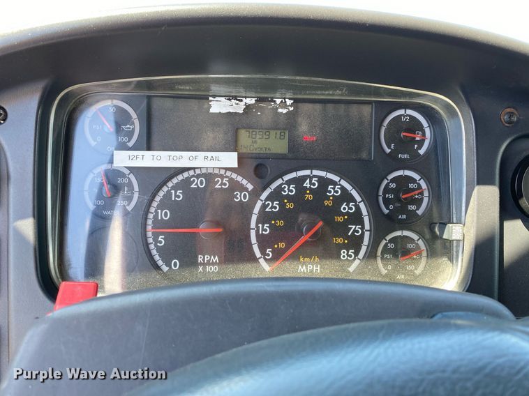 image for item KB9464 2005 Freightliner M2 Business Class  water truck