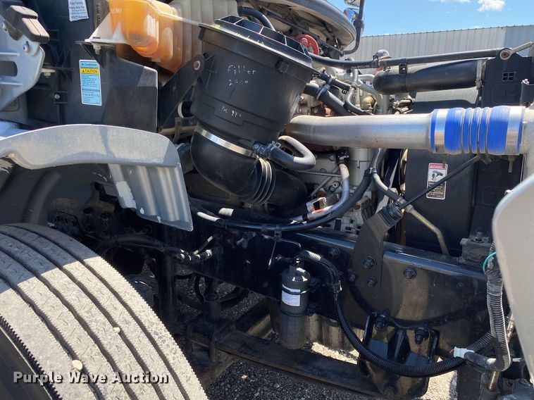 image for item KB9464 2005 Freightliner M2 Business Class  water truck