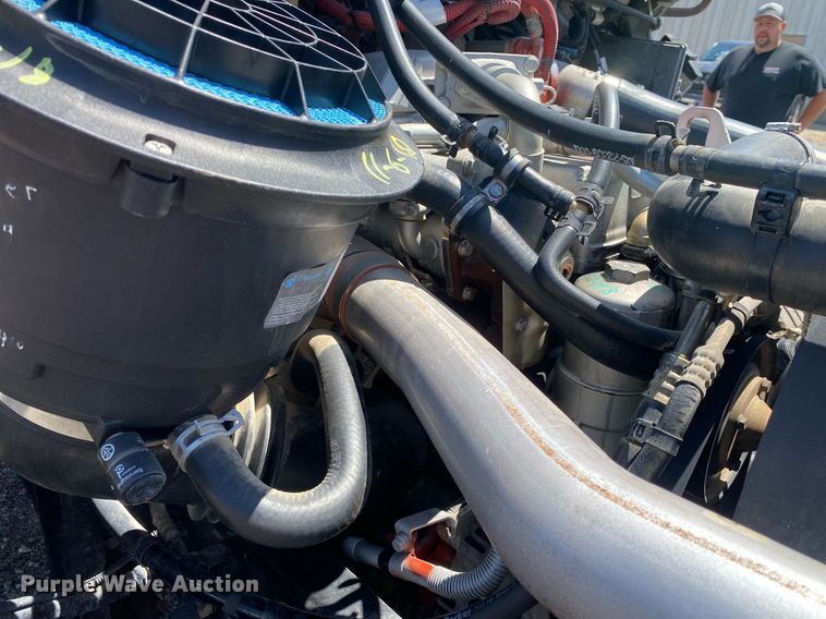 image for item KB9464 2005 Freightliner M2 Business Class  water truck