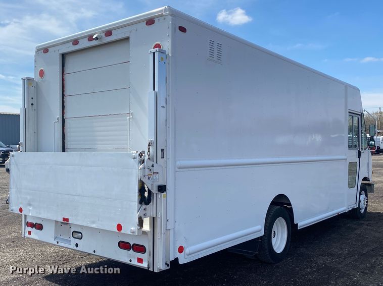 image for item KB9558 2012 Ford F59  delivery van