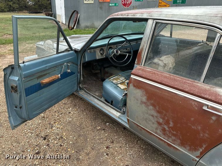 image for item KL9073 1965 Plymouth Valiant 200