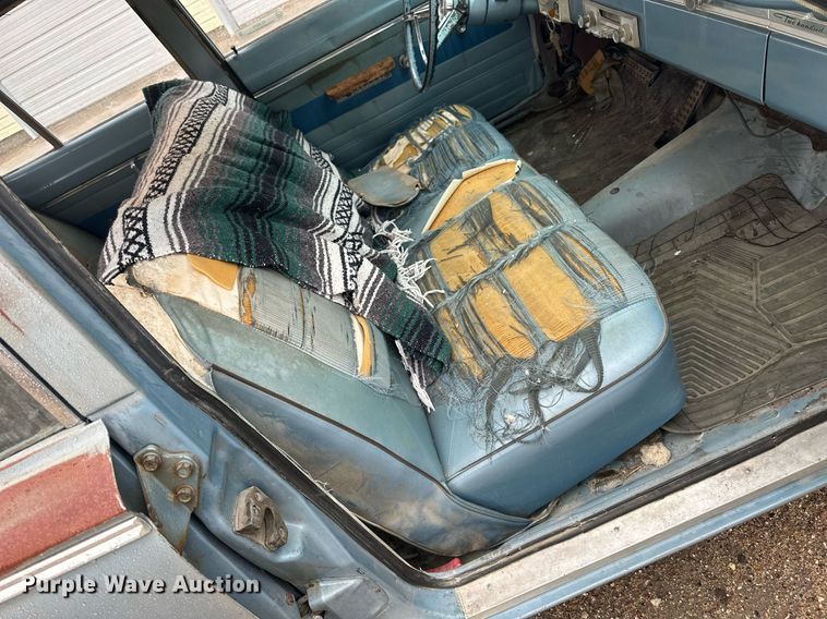 image for item KL9073 1965 Plymouth Valiant 200