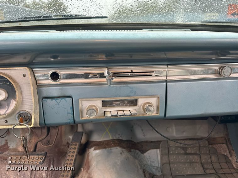 image for item KL9073 1965 Plymouth Valiant 200