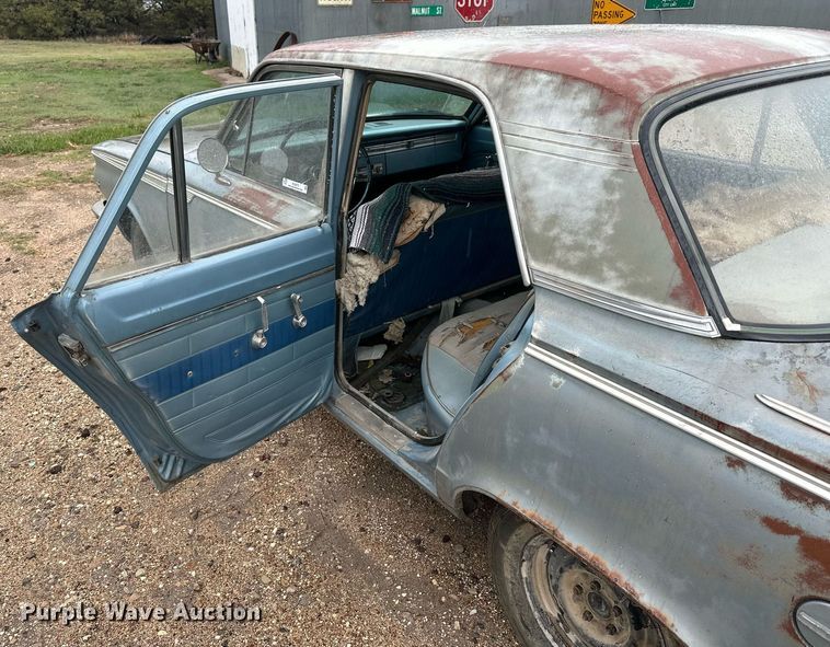 image for item KL9073 1965 Plymouth Valiant 200