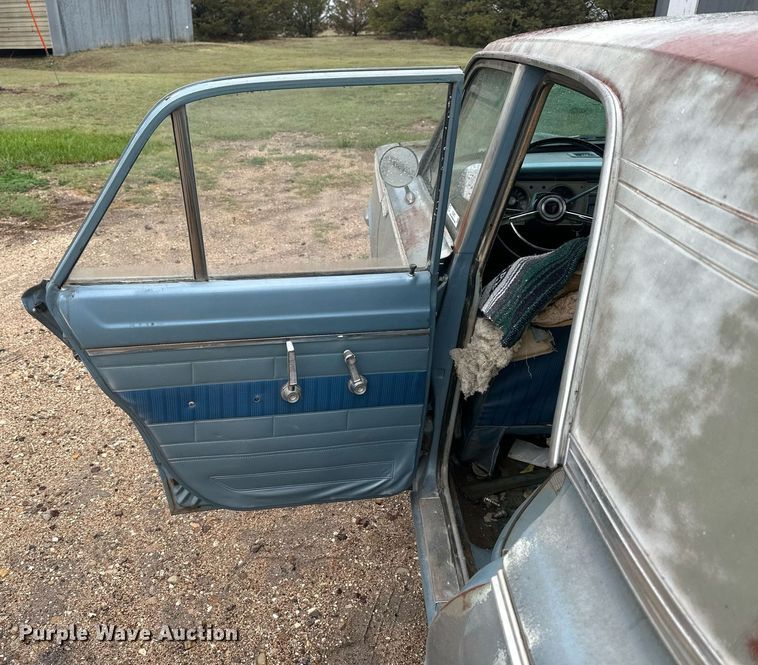 image for item KL9073 1965 Plymouth Valiant 200