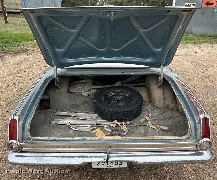 image for item KL9073 1965 Plymouth Valiant 200