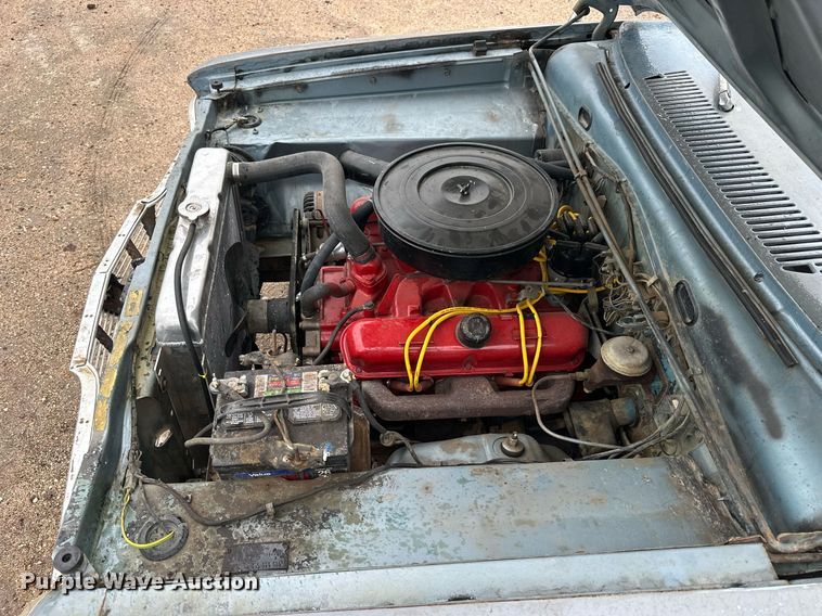 image for item KL9073 1965 Plymouth Valiant 200