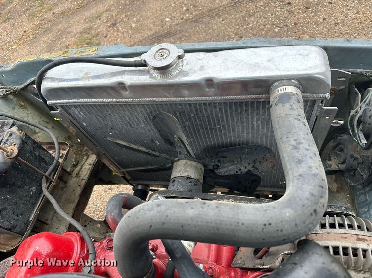 image for item KL9073 1965 Plymouth Valiant 200