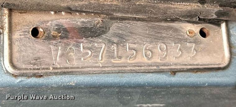 image for item KL9073 1965 Plymouth Valiant 200