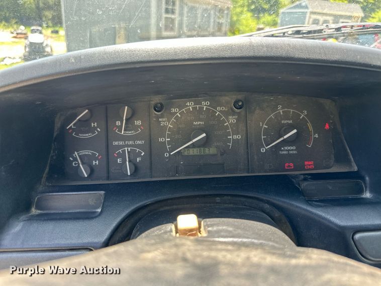 image for item KL9091 1995 Ford F350  flatbed pickup truck