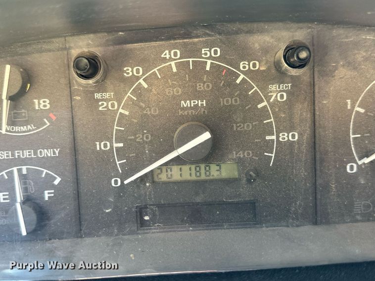 image for item KL9091 1995 Ford F350  flatbed pickup truck